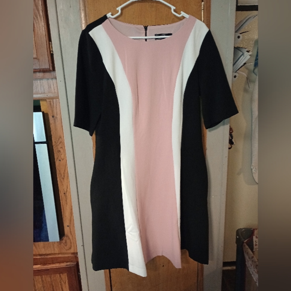 Jessica Howard Dress